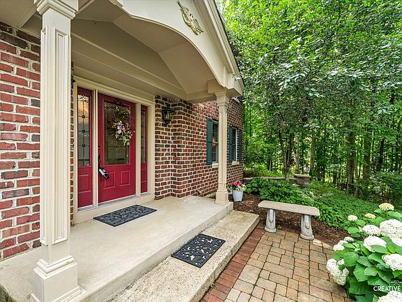 3rd image of 42W264 Hidden Springs Dr