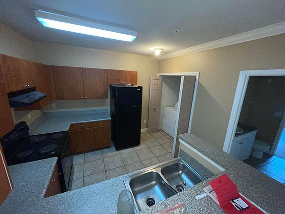 3rd image of 204 E South St Unit 2058