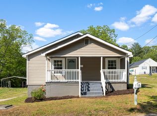 5 Vehorn St, Inman, SC 29349