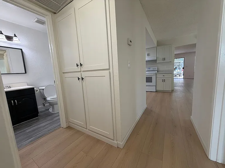 5061 Shell St — Photo 49