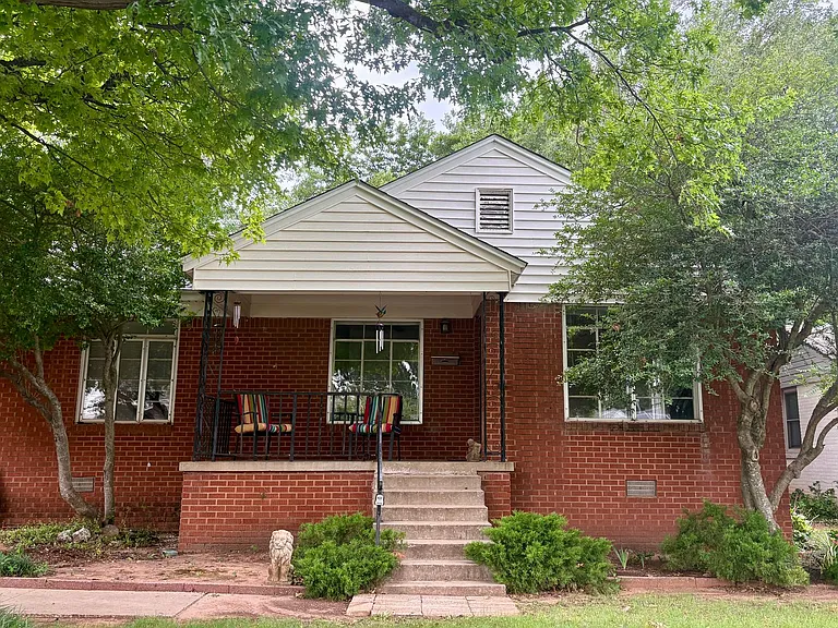 5305 N Walker Ave — Photo 1