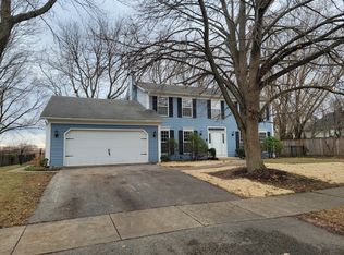 2530 Amy Ln, Aurora, IL 60506