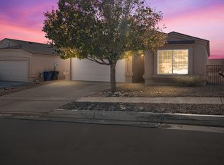9520 Valle Caldera Rd SW, Albuquerque, NM 87121