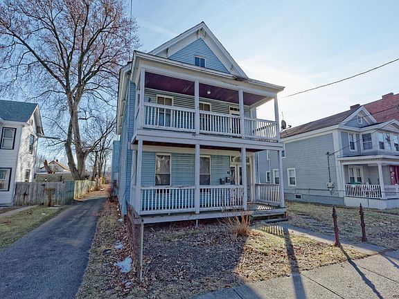 3rd image of 61 Saratoga Ave