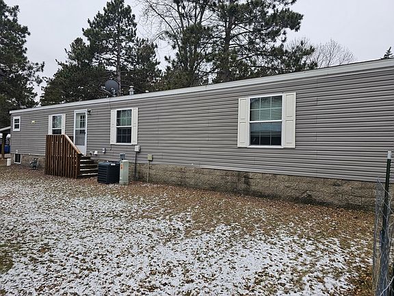4th image of 2170 Jack Pine Dr
