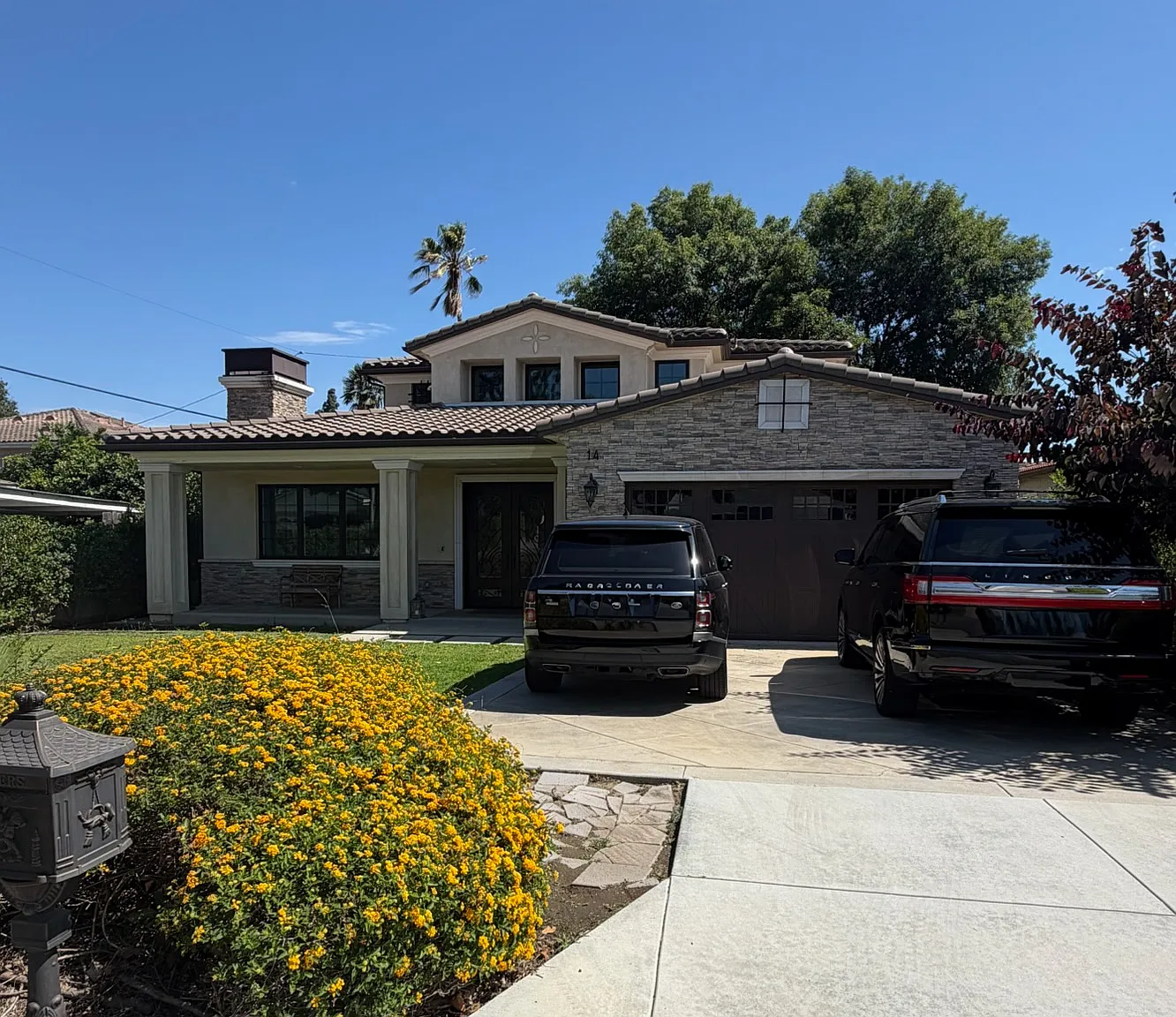 4 bed, 3375 sqft, $7,500 — Photo 1