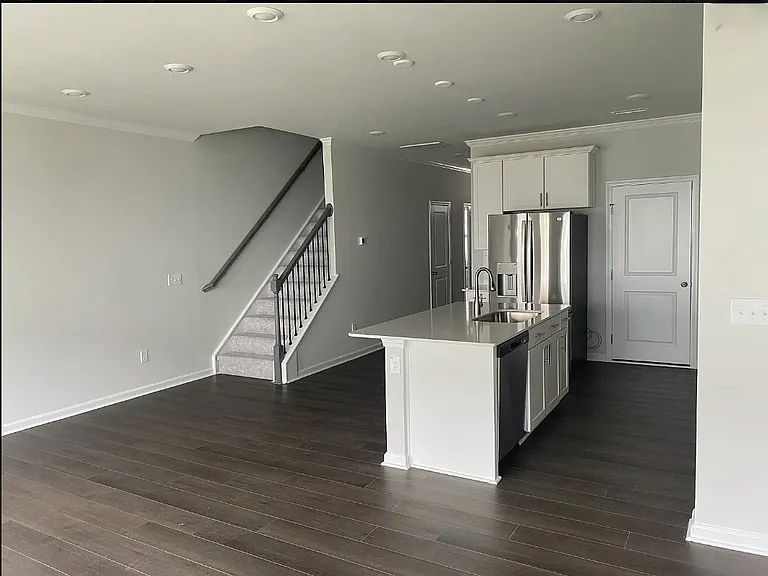 170 Golden Arms Dr — Photo 6