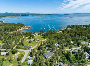 9 Rockledge Rd, South Thomaston, ME 04858