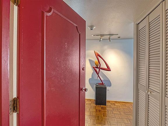 2nd image of 770 S Palm Ave APT 601