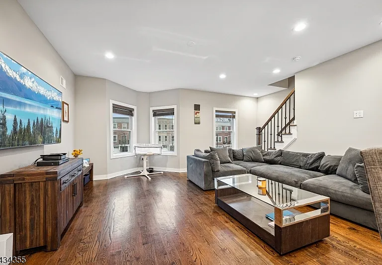 25 Stonybrook Cir #25 — Photo 18