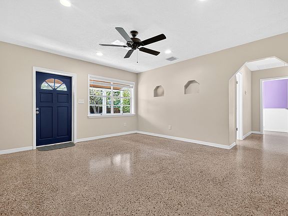 5th image of 2108 Donald Avenue