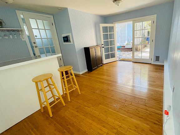 5th image of 1204 N Spaulding Ave