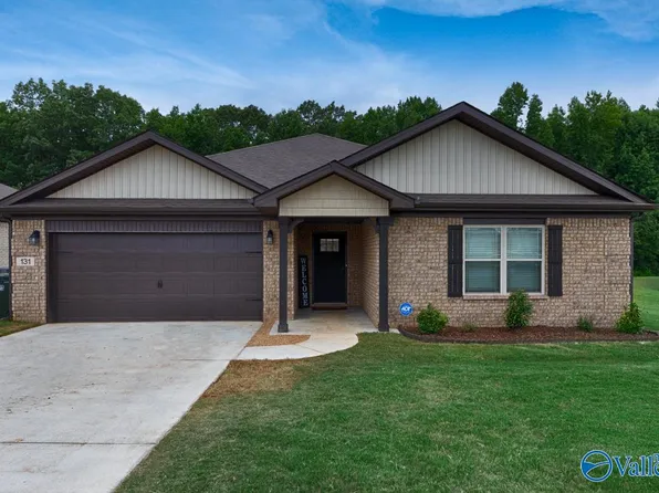 131 Heritage Way Dr, Toney, AL 35773