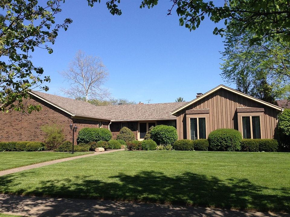 1st image of 1619 Cambridge Dr