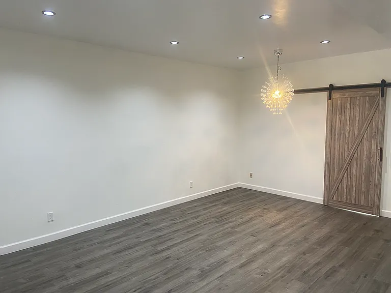 7022 Edgemere Ter — Photo 15