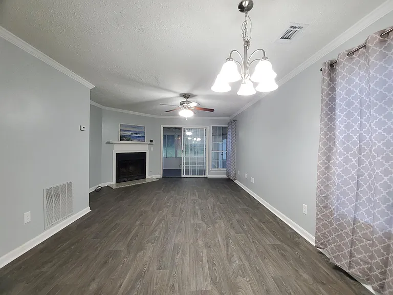 364 Black Oak Ct — Photo 5