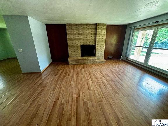 5th image of 723 Valley View Rd