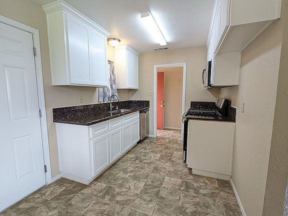 3rd image of 2161 50th Ave
