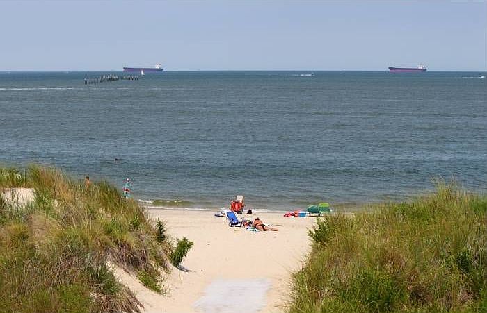 BEACH ENTRANCE