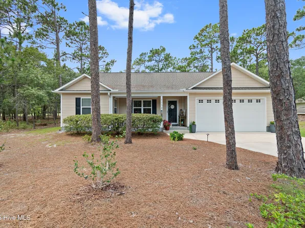 1134 Twin Lakes Drive, Southport, NC 28461