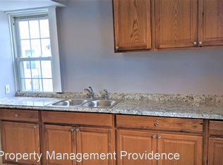 188 Holden St, Providence, RI 02908