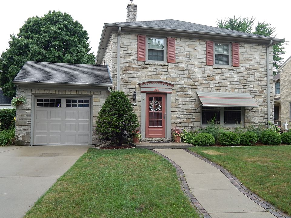 1st image of 4609 N Wildwood Ave