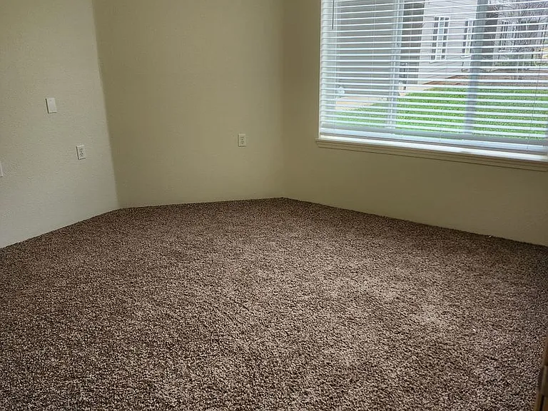 5900 Canyon View Dr — Photo 13