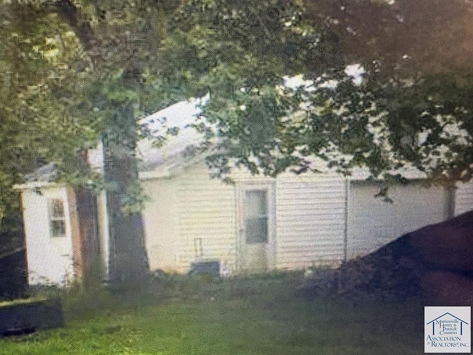 1st image of Garage32 Meeks Rd