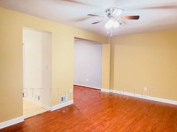 8717 Plymouth St APT 4