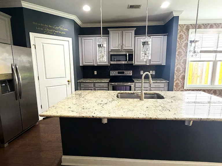 3950 Sage Dr — Photo 5