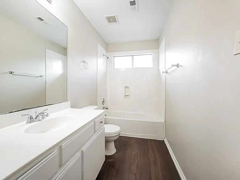 19723 Shores Edge Dr — Photo 16