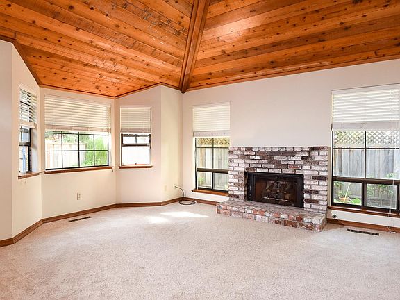 4th image of 145 Southampton Ln #A