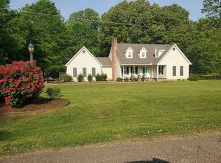 225 Meadow Brook Cir, Lexington, TN 38351