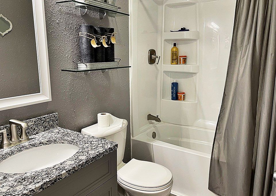 1005 Mariam St, Gowrie, IA 50543 Zillow