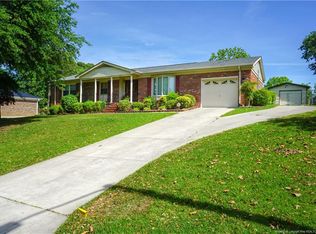 7120 Evanston St, Fayetteville, NC 28314