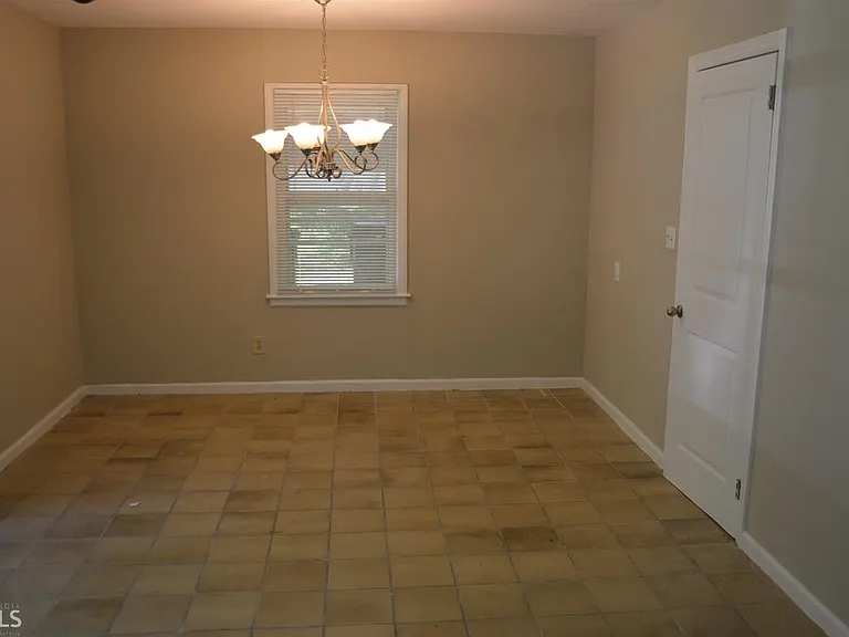 2336 Bonner Rd — Photo 4