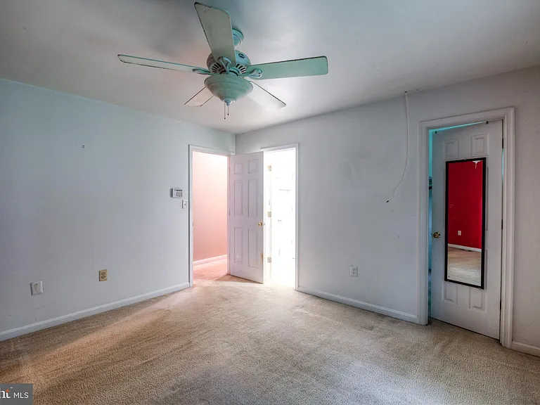 12820 Lake Wilderness Ln — Photo 7