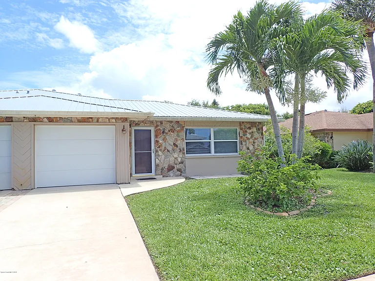 243 Ocean View Ln — Photo 7
