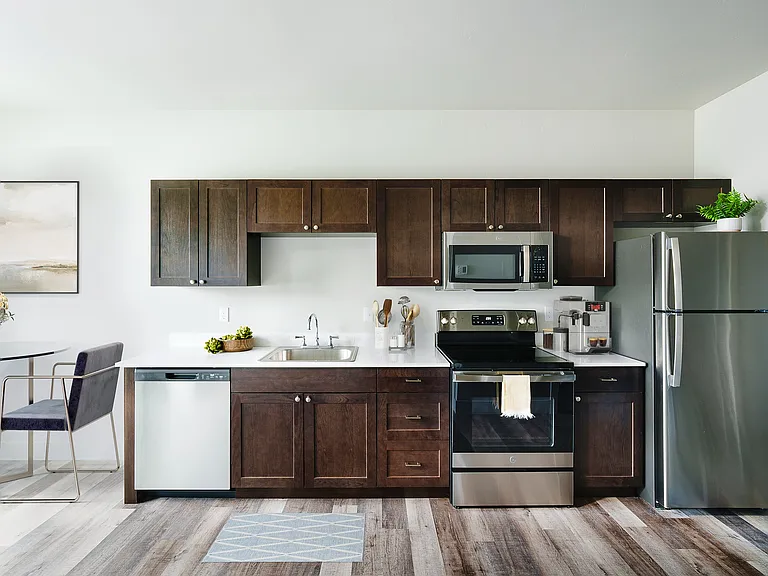 The Meridian Apartments — Photo 20
