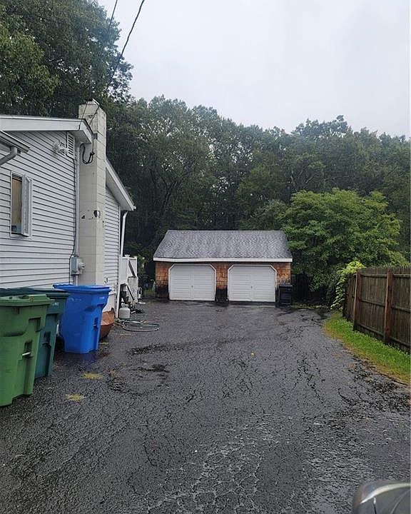 795 Hill St, Hamden, CT 06514 MLS 170593281 Zillow