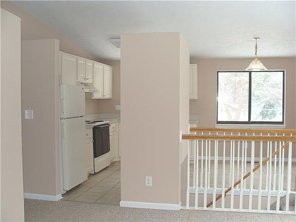 5th image of 3346 E Biber St