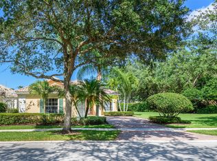 8019 Nevis Pl, Wellington, FL 33414