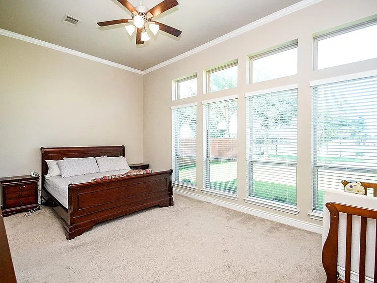 10119 Peytons Grace Ln — Photo 18