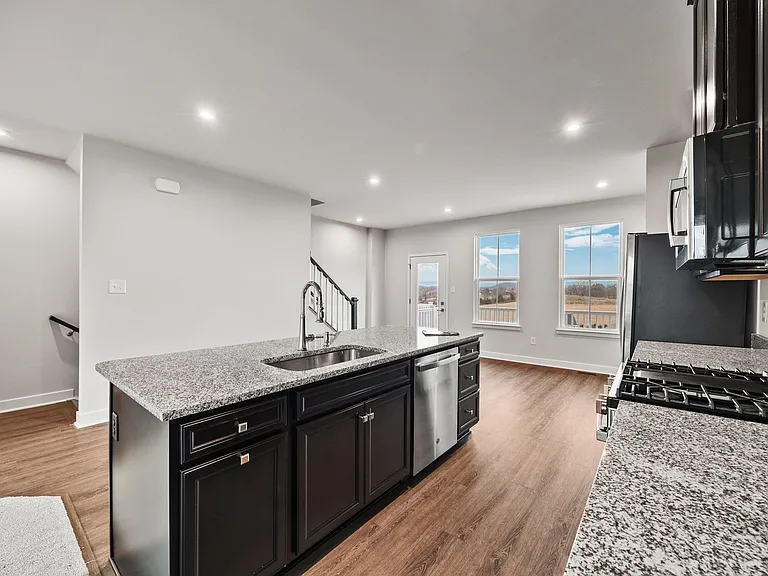 22 Iron Horse Ln — Photo 11