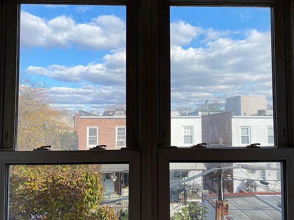 4th image of 2115 E 34th St #3