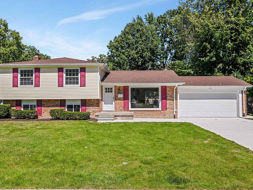 1st image of 20410 Westpointe Ct