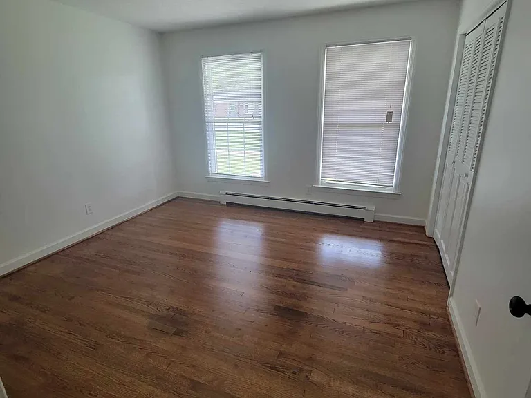 216 Maxwell Dr — Photo 10