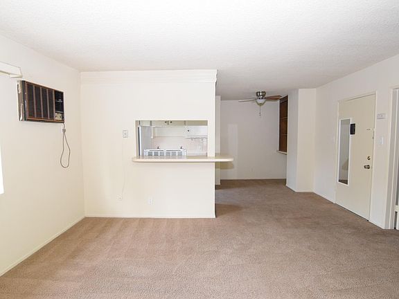 3rd image of 318 N Electric Ave APT C