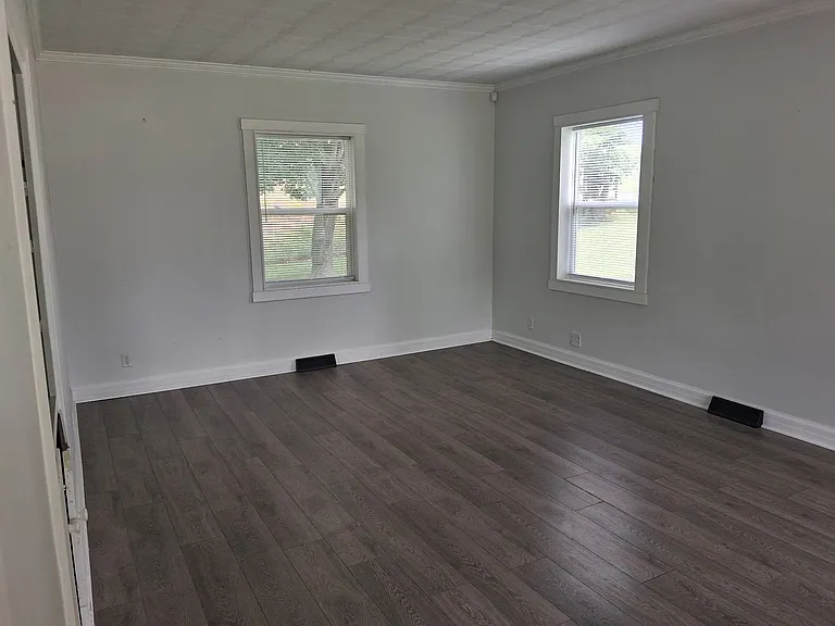 7848 W Farm Road 88 — Photo 6