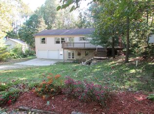 4178 Gloucester Dr, Allegan, MI 49010